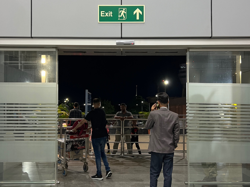 出口