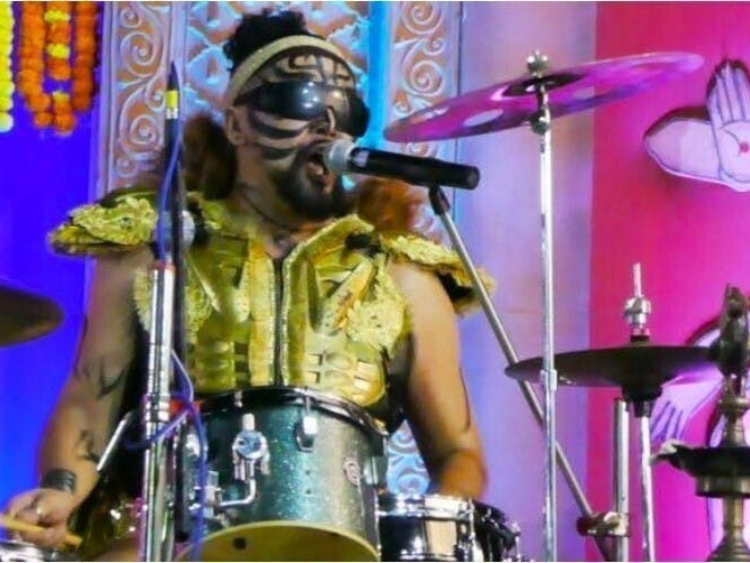 日本人アーティスト