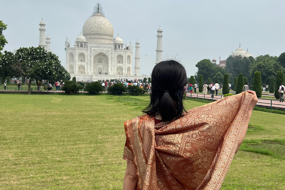 タージマハル園内