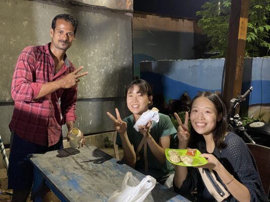 屋台ごはんにもチャレンジ！