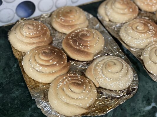 手作りアタ粉パン