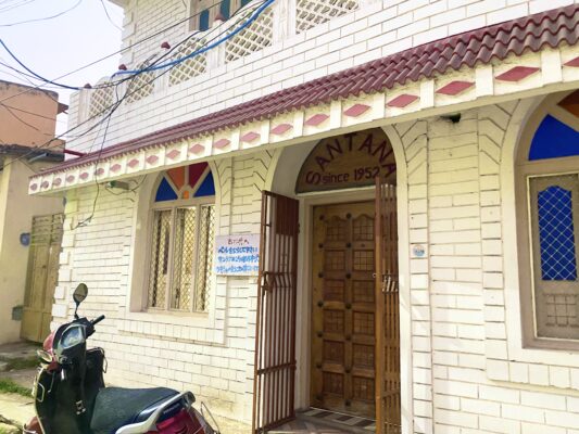 可愛い外観のサンタナロッジ