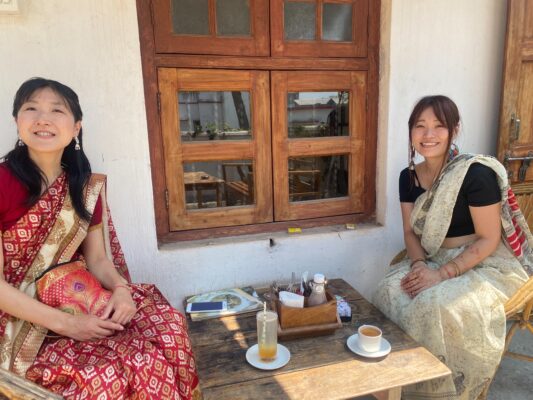 カフェでのんびり☕